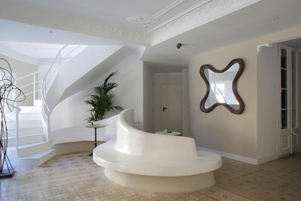 Hostal Medea Barcelona Buitenkant foto