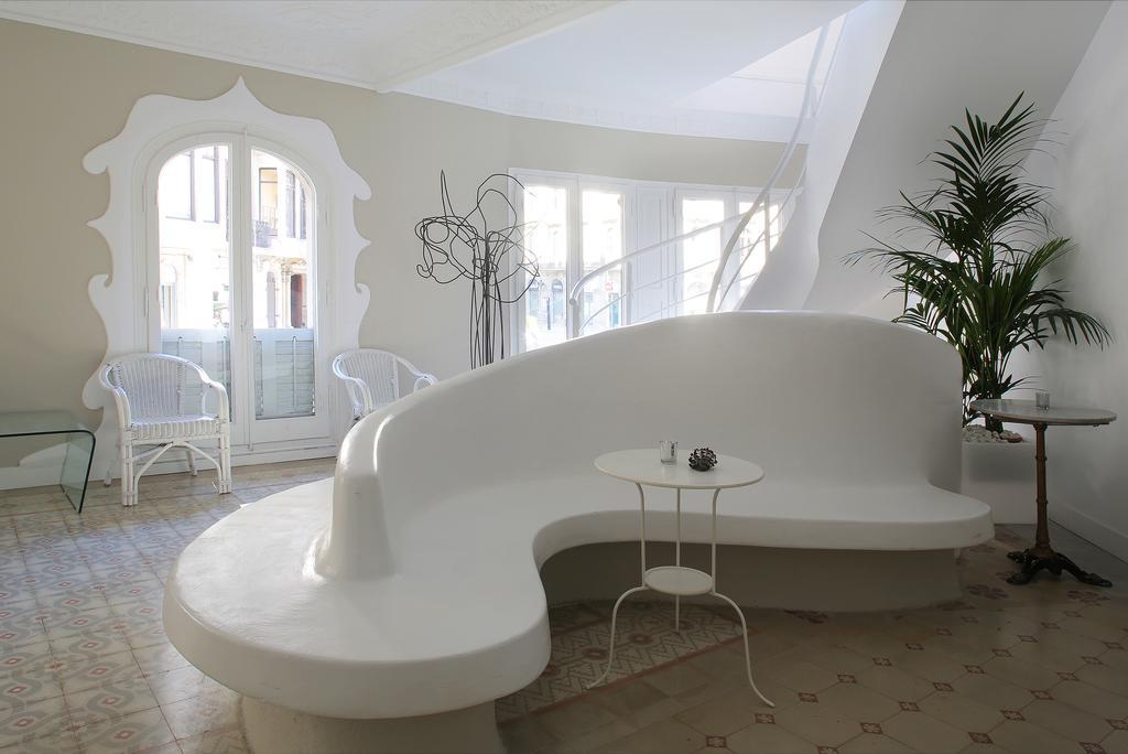 Hostal Medea Barcelona Buitenkant foto